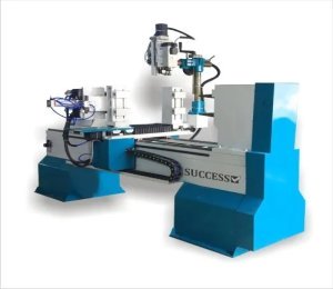 CNC wood lathe machine with 4 axis